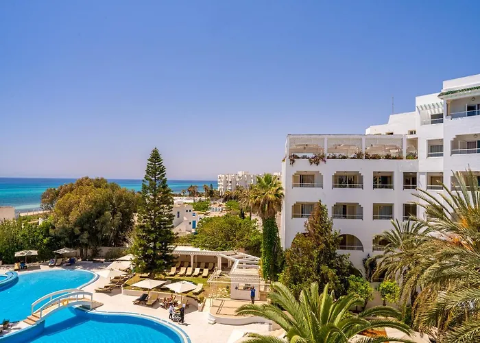 Hotel Sol Azur Beach